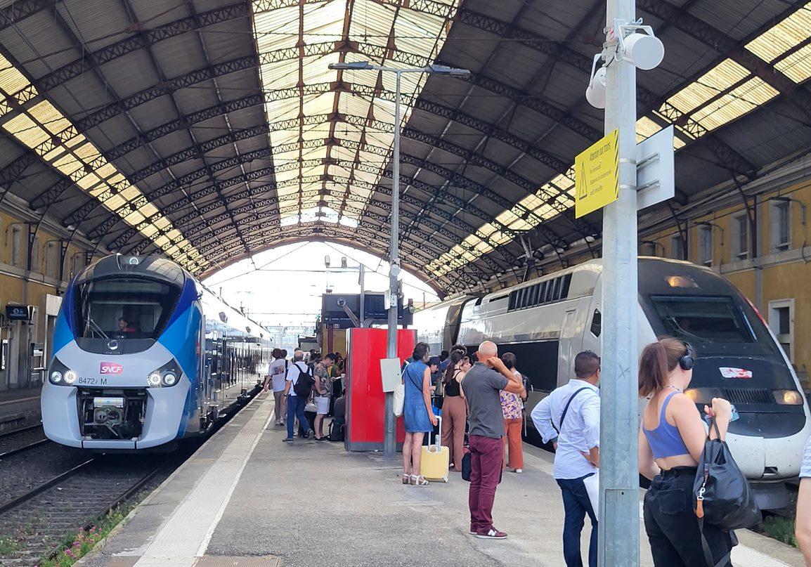 trains en gare